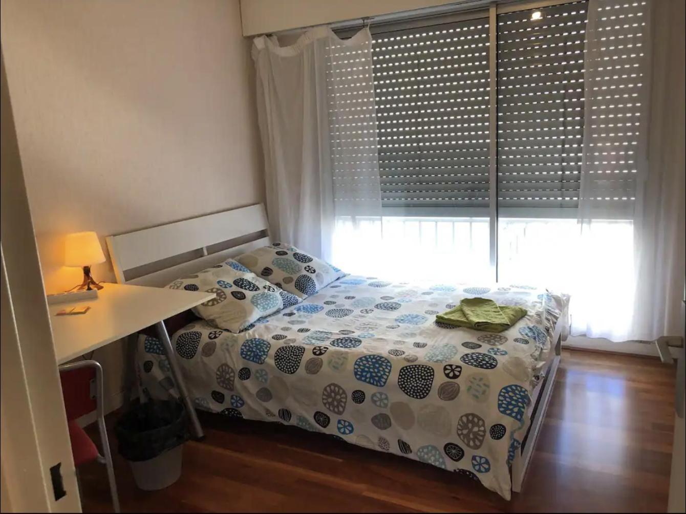 2 Proche Du Metro Convention Apartment